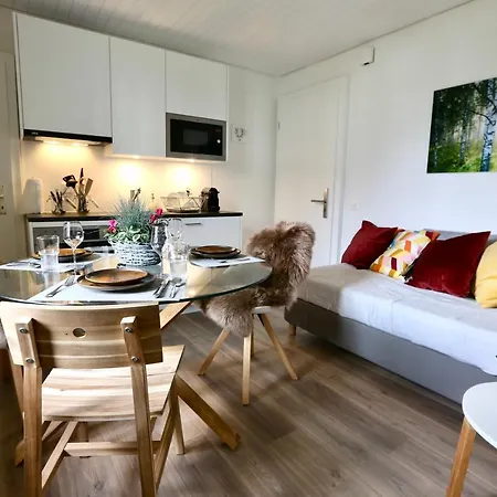 Alp Centre Location With Traditional Design And Self Check-in Appartement