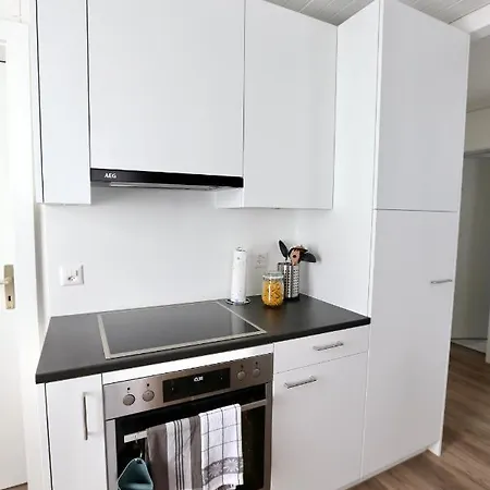 Alp Centre Location With Traditional Design And Self Check-in Appartement