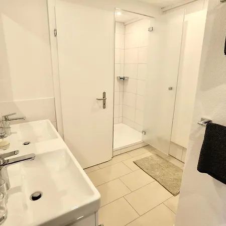 Alp Centre Location With Traditional Design And Self Check-in *