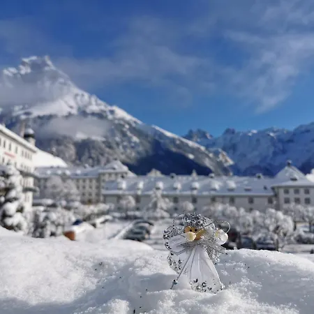 Alp Centre Location With Traditional Design And Self Check-in Apartment Engelberg