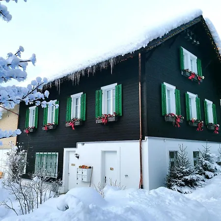 Alp Centre Location With Traditional Design And Self Check-in Appartement *