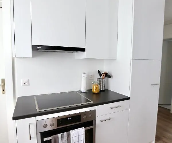 Alp Centre Location With Traditional Design And Self Check-in Apartment