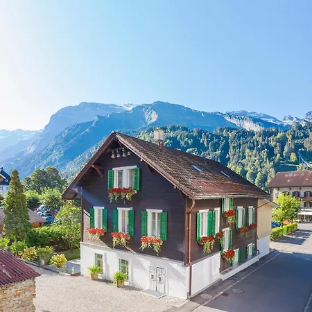Lägenhet Alp Centre Location With Traditional Design And Self Check-in