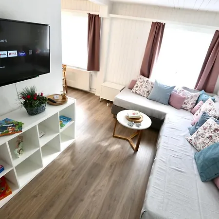 Alp Centre Location With Traditional Design And Self Check-in Engelberg